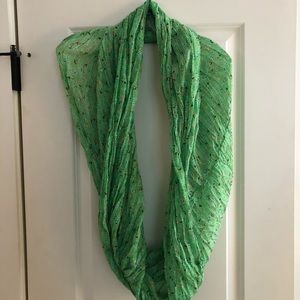 Infinity scarf
